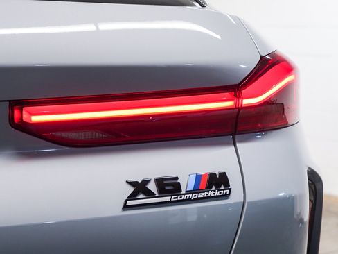 Used 2025 BMW X6 M Competition w/ Executive Package AWD/4WD image 7