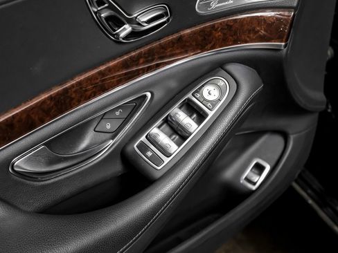 Used 2014 Mercedes-Benz S 550 Sedan image 43