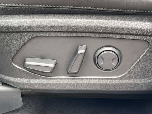 New 2026 Kia Sorento S AWD/4WD image 19