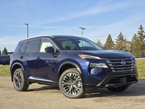 New 2026 Nissan Rogue Platinum image 1