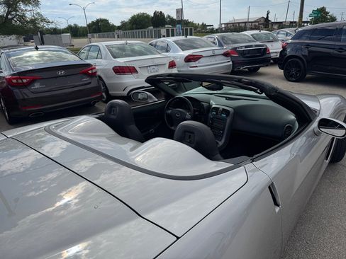 Used 2006 Chevrolet Corvette Convertible w/ Preferred Equipment Group RWD image 12