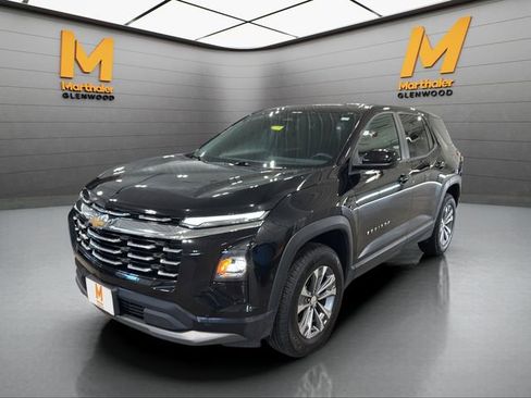 Used 2025 Chevrolet Equinox LT image 4