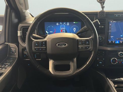 Used 2024 Ford F250 Lariat w/ Lariat Ultimate Package AWD/4WD image 12