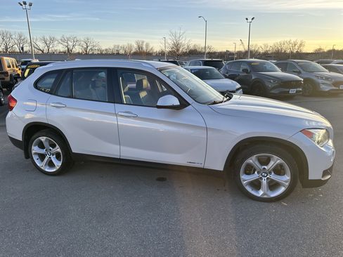 Used 2013 BMW X1 xDrive35i image 3