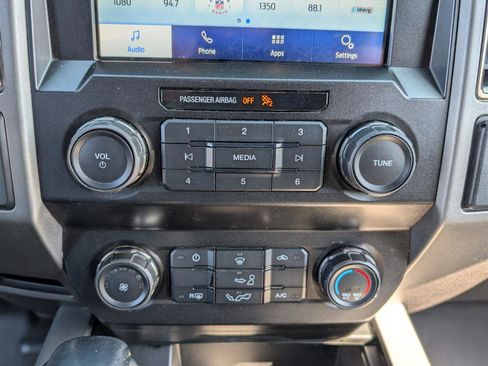 Used 2020 Ford F150 Raptor image 24