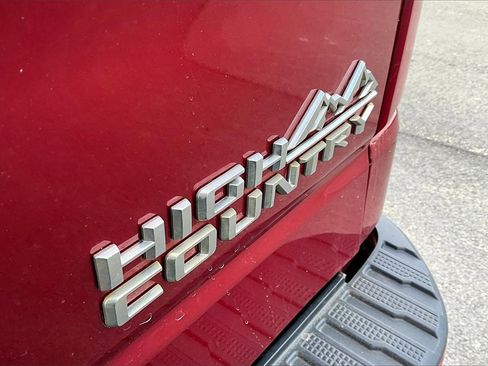Used 2019 Chevrolet Silverado 1500 High Country image 34