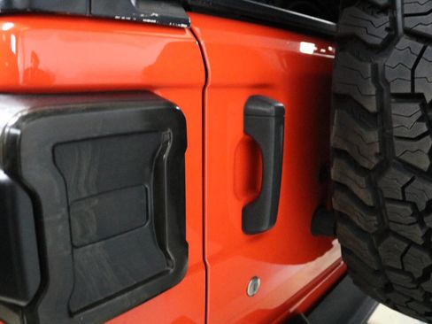 Used 2019 Jeep Wrangler Unlimited Sport image 11