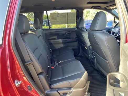 Used 2023 Honda Passport EX-L image 14