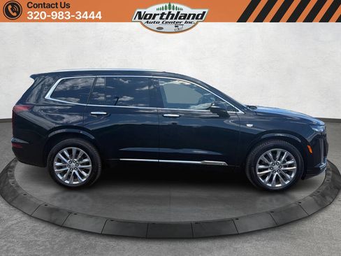Used 2021 Cadillac XT6 Premium Luxury AWD/4WD image 4