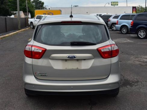 Used 2015 Ford C-MAX Energi SEL w/ Equipment Group 303A FWD image 8