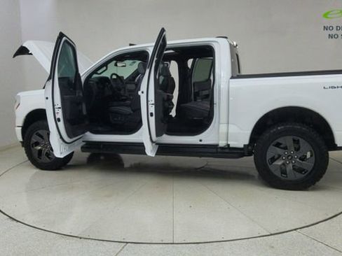Used 2024 Ford F150 Lightning Lariat AWD/4WD image 72