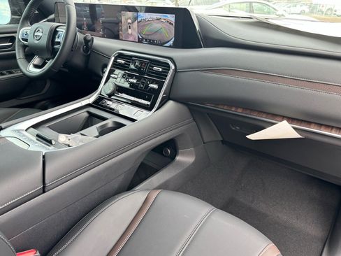 New 2026 Nissan Armada SL image 23