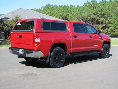 Used 2019 Toyota Tundra SR5 image 6