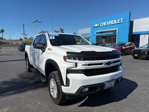 Used 2021 Chevrolet Silverado 1500 RST w/ Z71 Off-Road Package image 3