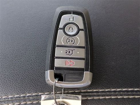 Used 2024 Ford Edge Titanium w/ Equipment Group 301A image 29