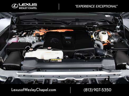 Used 2024 Toyota Sequoia SR5 w/ SR5 Premium Package RWD image 14
