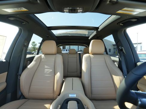 New 2026 Mercedes-Benz GLE 450 4MATIC image 33