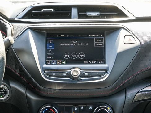Used 2023 Chevrolet TrailBlazer RS FWD image 12