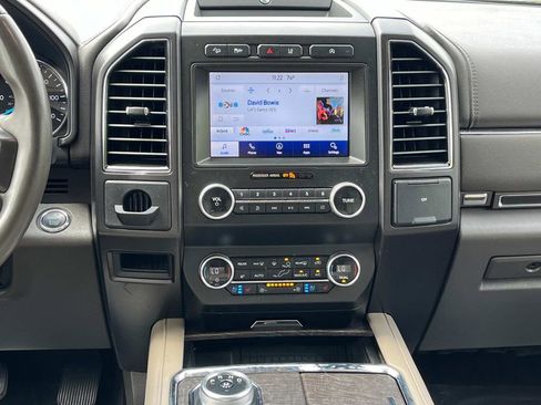 Used 2021 Ford Expedition Max Limited image 15