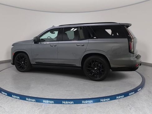 Used 2022 Cadillac Escalade Sport w/ Touring Package AWD/4WD image 9