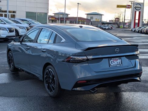 New 2026 Nissan Sentra SR image 9