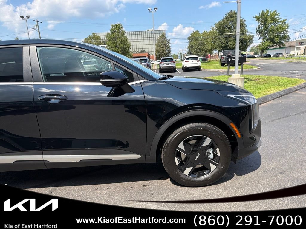 New 2026 Kia Sportage LX w/ LX Convenience Package AWD/4WD image 6