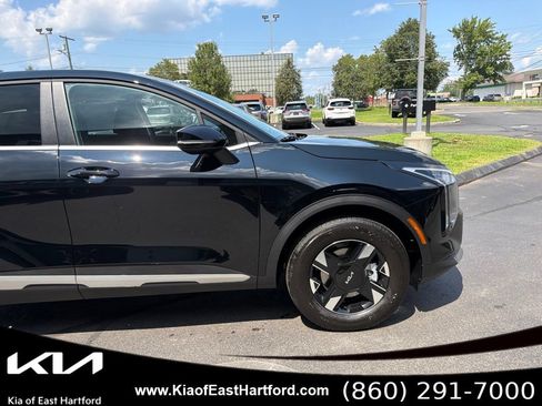 New 2026 Kia Sportage LX w/ LX Convenience Package AWD/4WD image 6