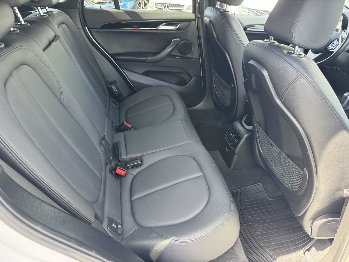 Used 2018 BMW X1 sDrive28i FWD image 19