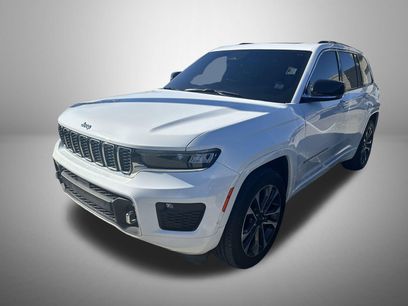 Used 2023 Jeep Grand Cherokee Overland w/ Luxury Tech Group IV