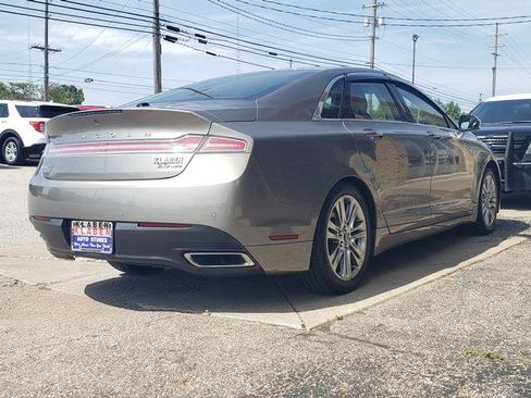 Used 2015 Lincoln MKZ FWD image 5