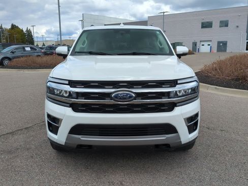 Used 2022 Ford Expedition Max Limited AWD/4WD image 3