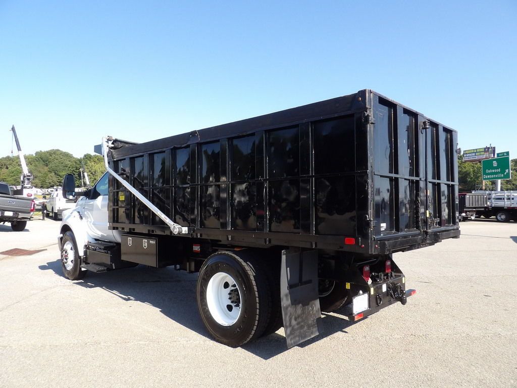 Used 2025 Ford F650 2WD Regular Cab Super Duty image 16