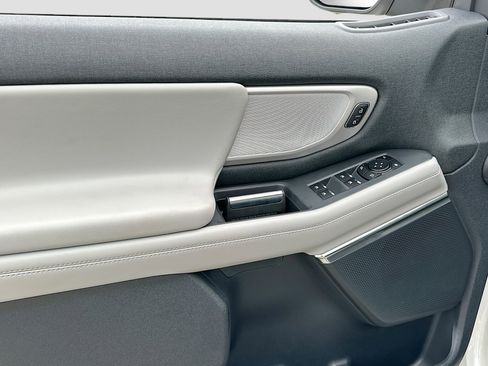 New 2026 Ford Expedition Active RWD image 13