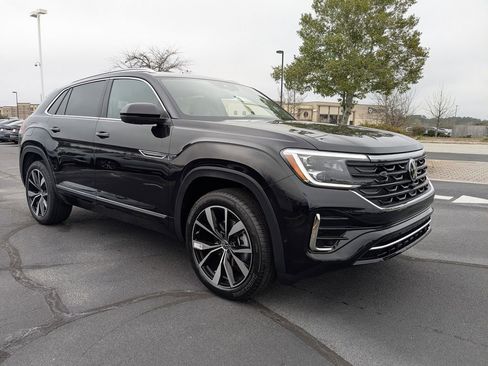 New 2026 Volkswagen Atlas Cross Sport SEL Premium R-Line AWD/4WD image 3