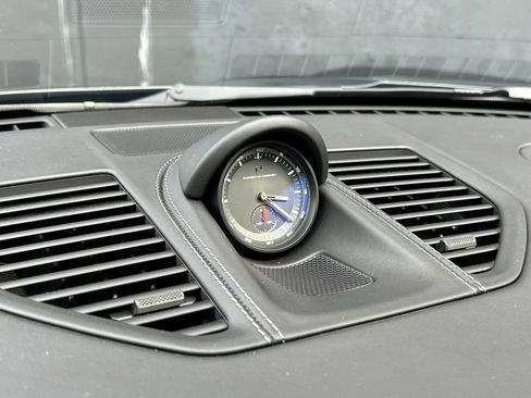 Certified 2024 Porsche 911 AWD/4WD image 30
