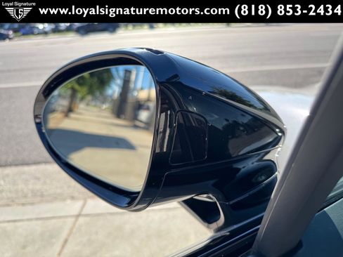 Used 2017 Porsche Panamera Turbo image 24