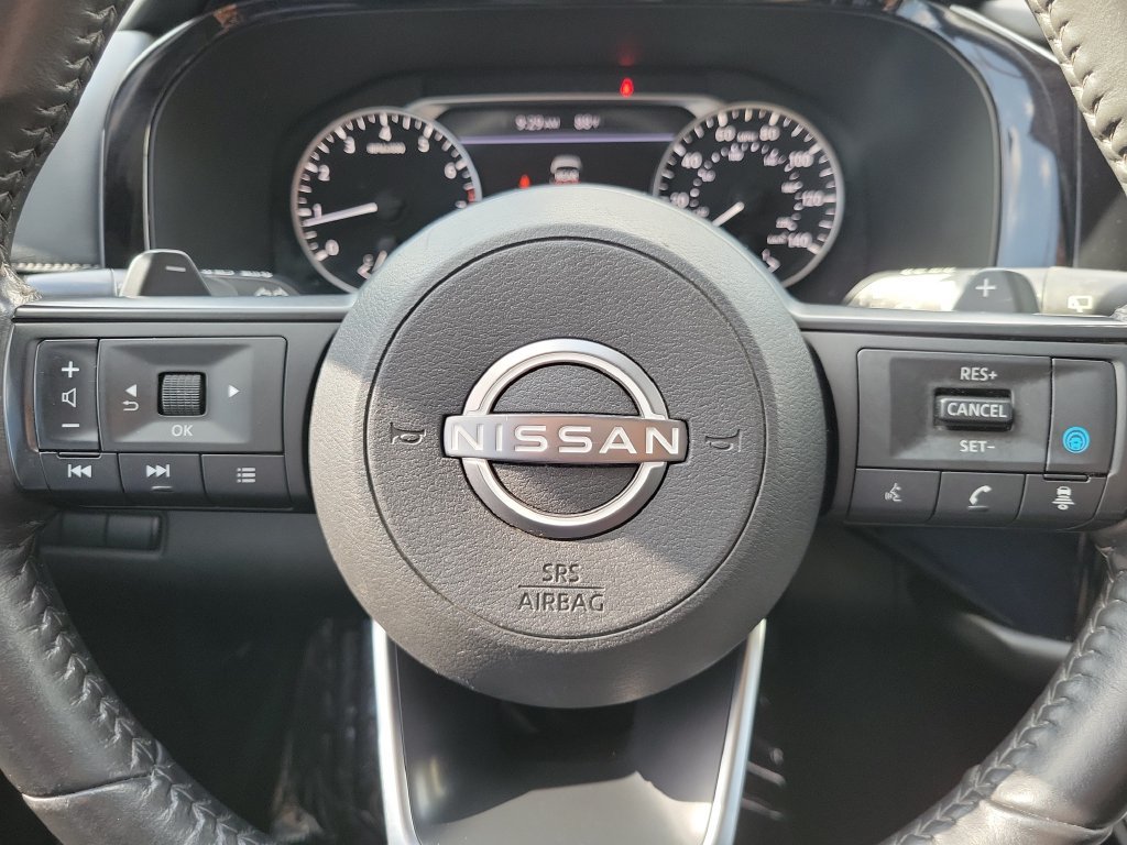 Used 2024 Nissan Pathfinder SV FWD image 31
