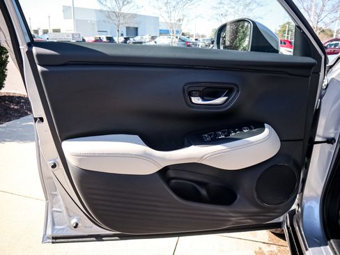 Certified 2026 Honda HR-V EX-L image 14