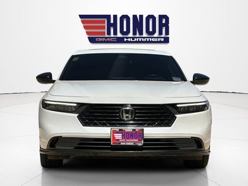 Used 2023 Honda Accord Sport image 9