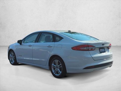 Used 2018 Ford Fusion S image 7