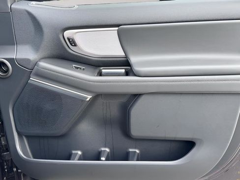 New 2026 Ford Expedition Active image 29