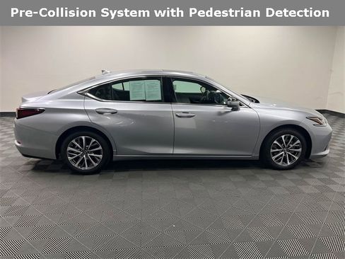 Certified 2025 Lexus ES 350 image 4