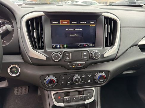 Certified 2024 GMC Terrain SLT image 56