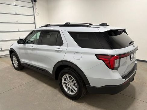 New 2026 Ford Explorer Active AWD/4WD image 6