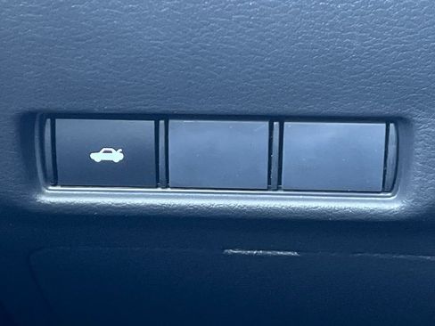 New 2026 Nissan Sentra SV w/ Floor Mat Package FWD image 19