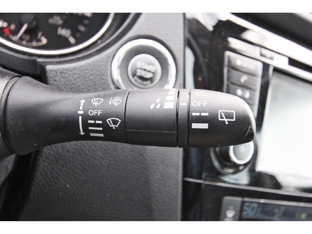 Used 2021 Nissan Rogue Sport SV FWD image 18