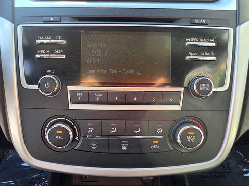 Used 2016 Nissan Altima 2.5 S w/ Power Driver Seat Package FWD image 35