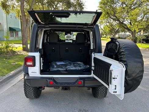 New 2026 Jeep Wrangler Unlimited Sport image 38