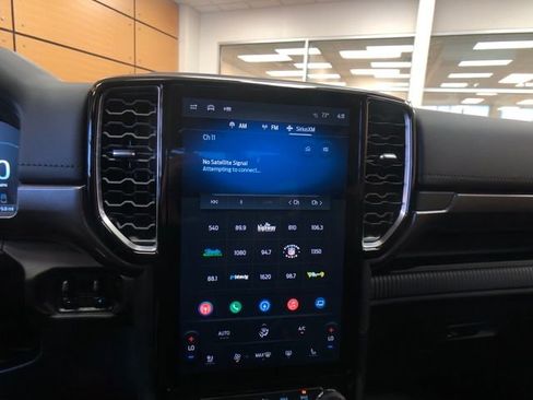 New 2025 Ford Ranger Lariat w/ FX4 Off-Road Package image 15