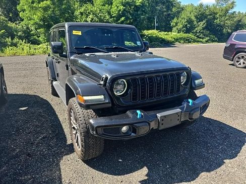 Used 2024 Jeep Wrangler High Altitude AWD/4WD image 1